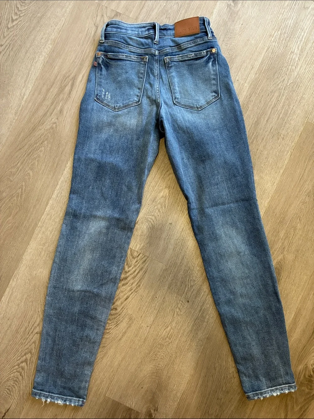 NWOT Judy Blue Medium Light Blue Boyfriend Jeans